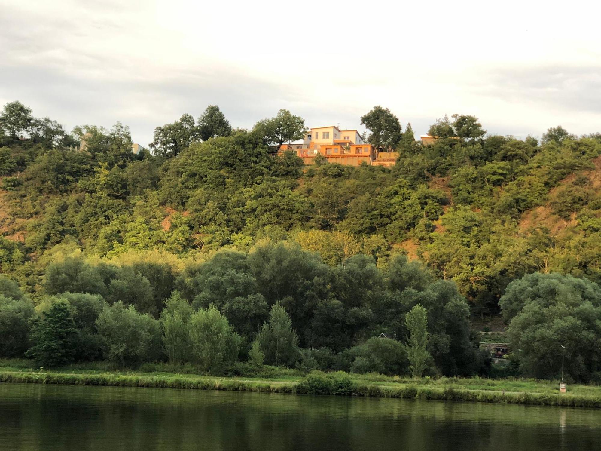 Chatka - C - Vyhlidka Nad Rekou Zdiby Экстерьер фото